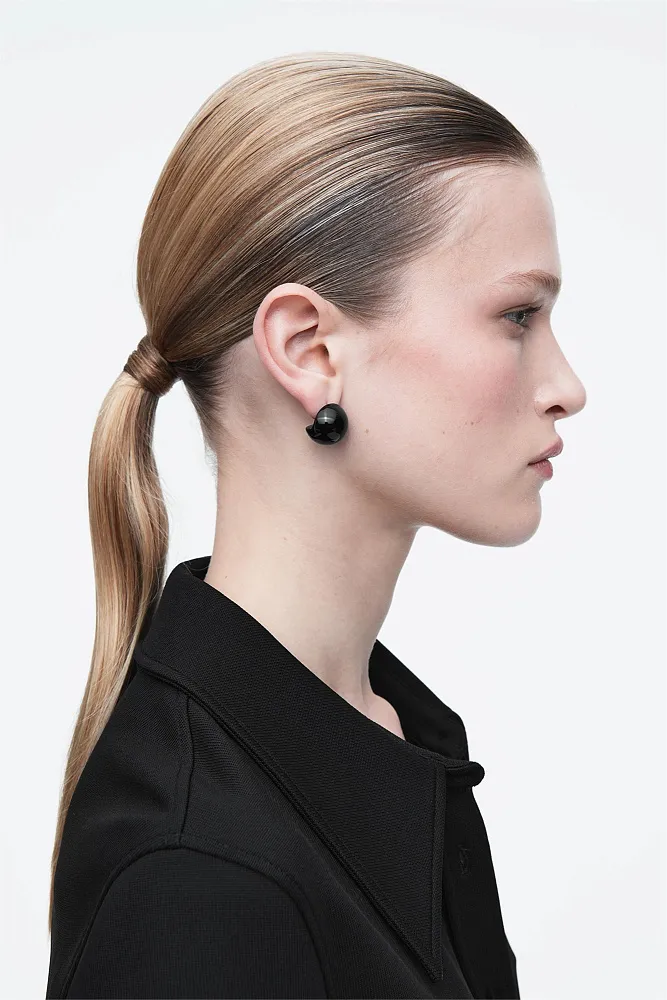 Асимметричные серьги COS