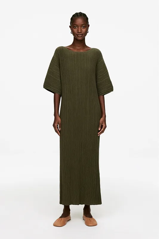 Платье с эффектом кринкл