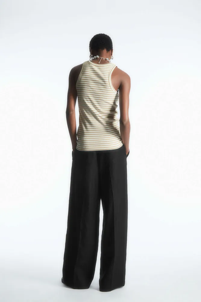 Майка в рубчик COS