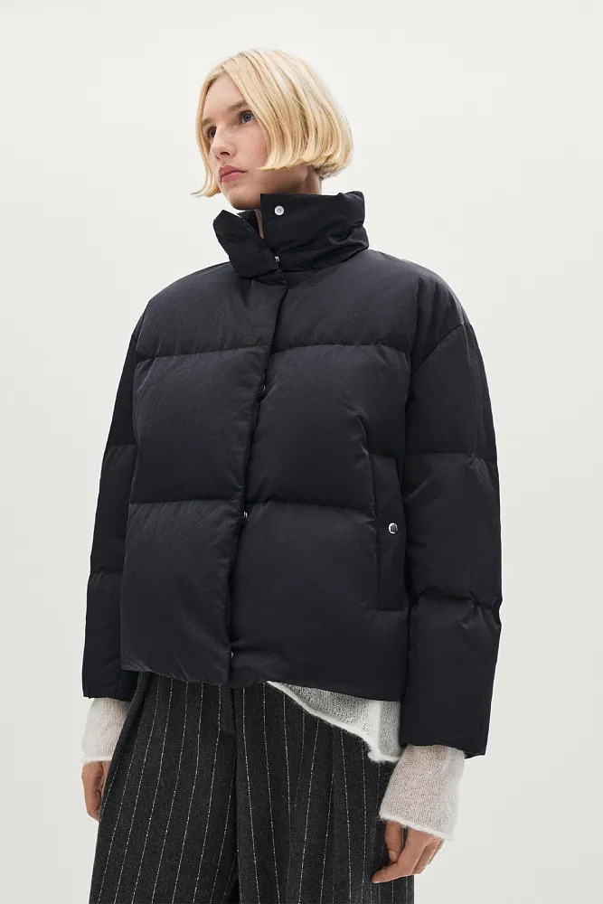 Атласный пуховик MASSIMO DUTTI