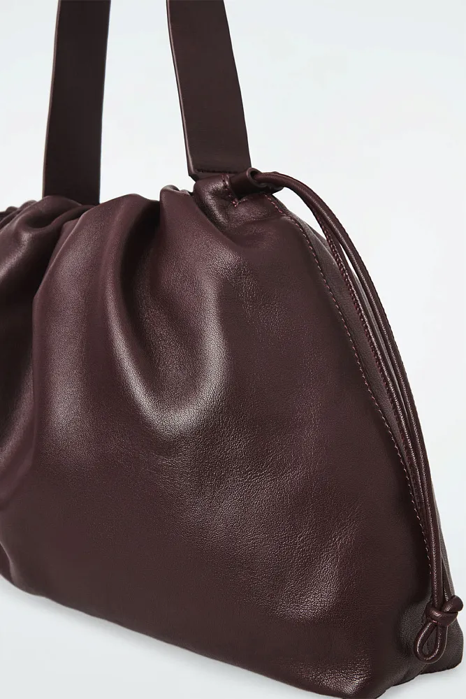 Клатч Cavatelli COS