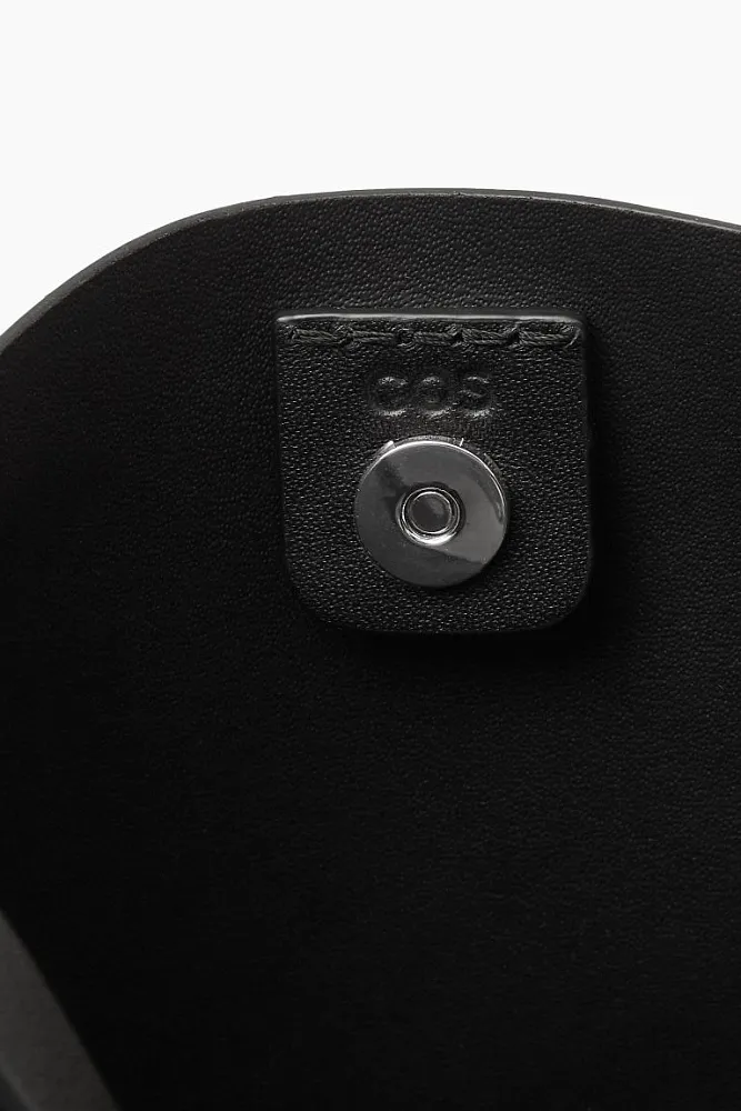 Сумка мини-шоппер кроссбоди COS