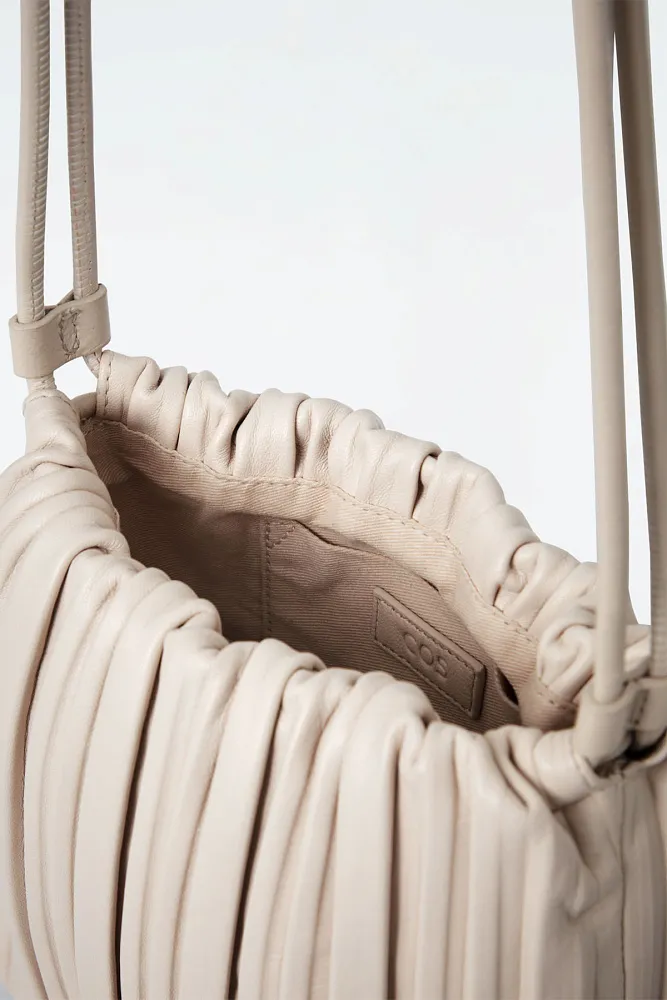 Сумка мини Scallop COS