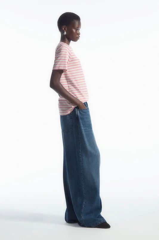 Футболка COS Футболка COS