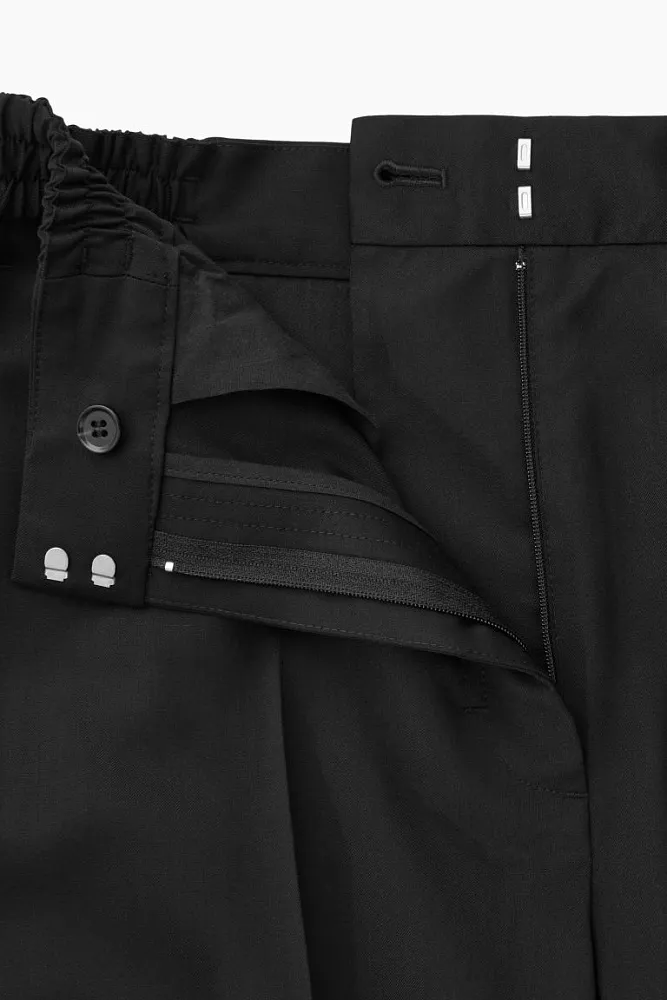 Зауженные брюки из шерсти COS