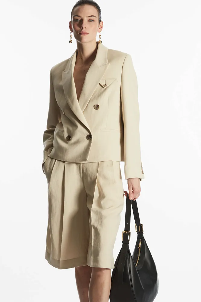 Шорты бермуды COS