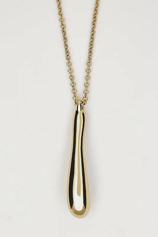 Цепочка с рельефной подвеской Цепочка с рельефной подвеской