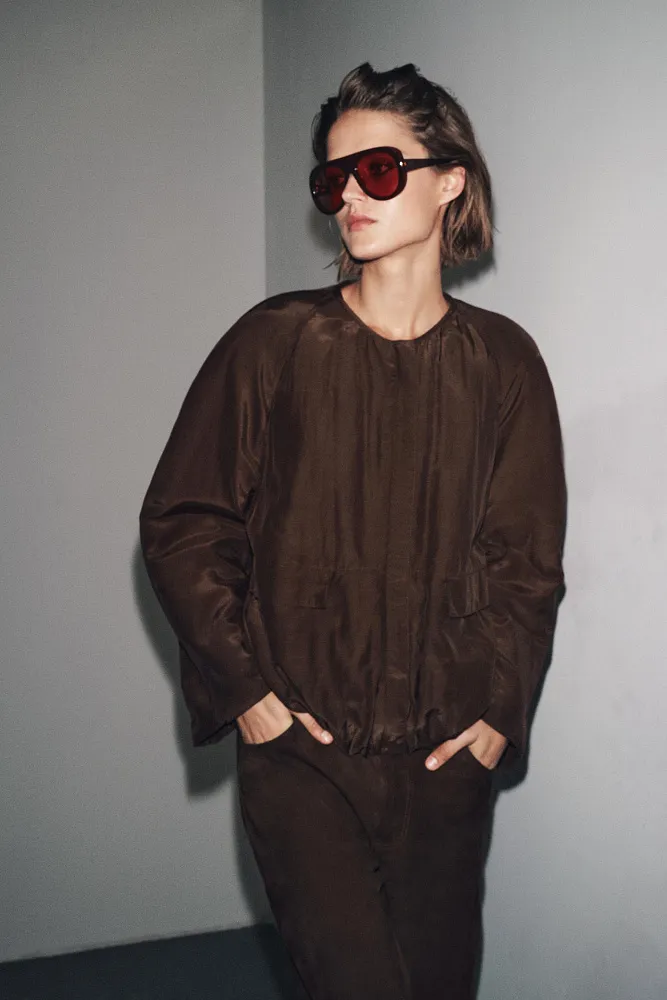 Стеганая куртка с карманами ZARA