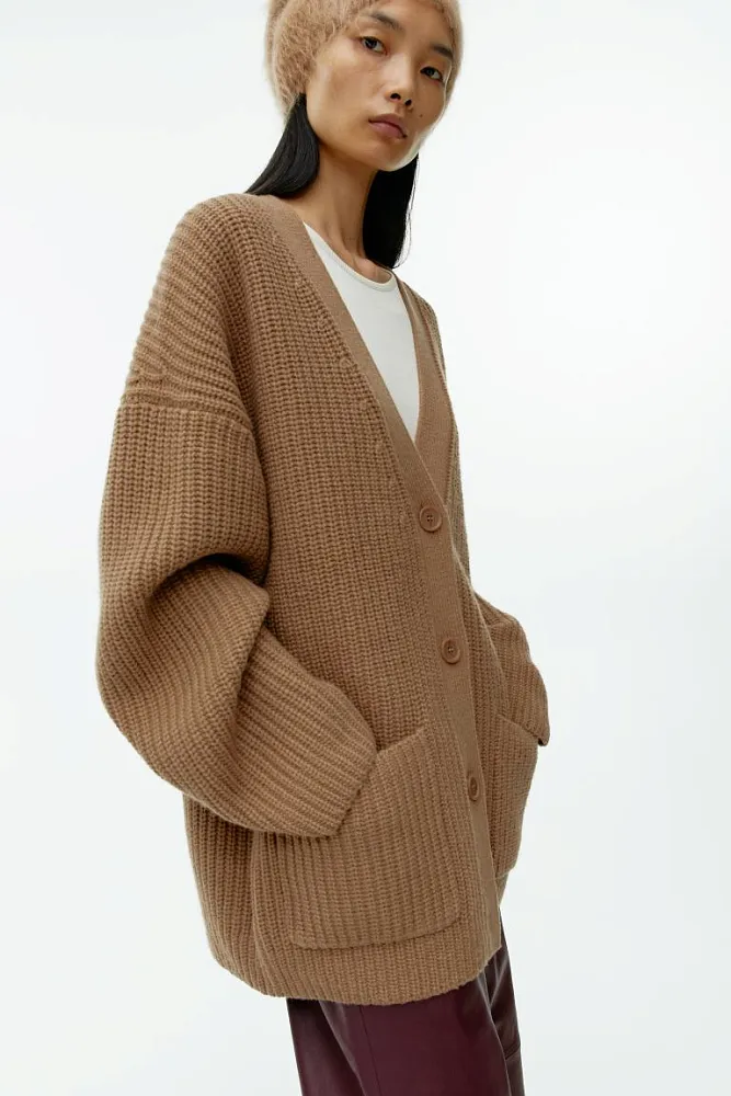 Свободный шерстяной кардиган ARKET