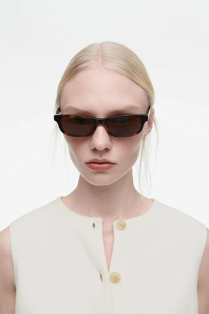 Вязаный хлопковый жилет COS