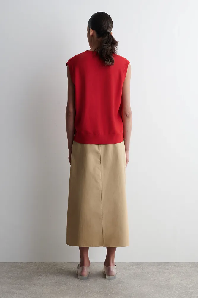 Жилет из мериносовой шерсти с V-образным вырезом COS