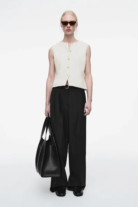 Вязаный хлопковый жилет COS Вязаный хлопковый жилет COS