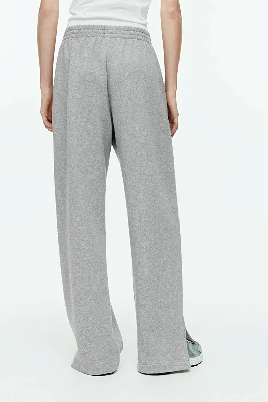 Широкие спортивные брюки с разрезами ARKET Широкие спортивные брюки с разрезами ARKET