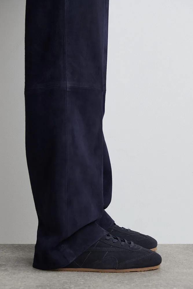 Кожаные кроссовки COS