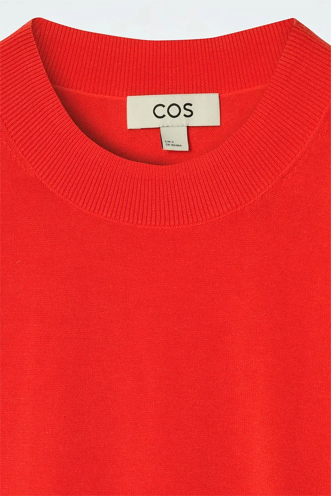 Трикотажный топ классического кроя COS