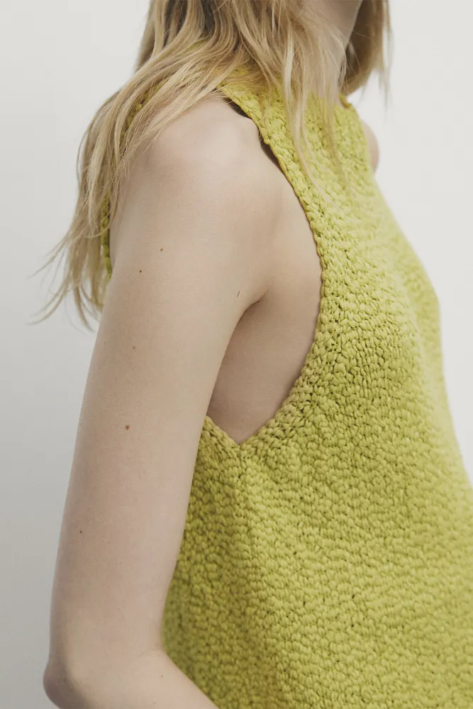 Вязаный топ с американской проймой MASSIMO DUTTI