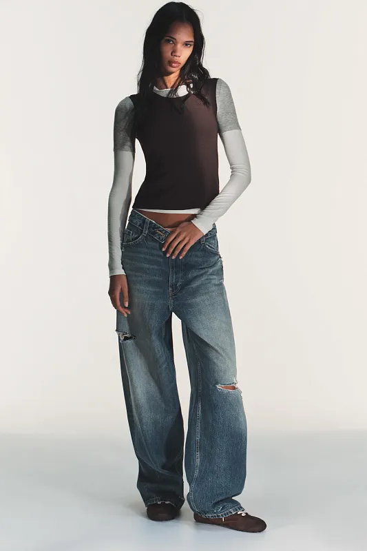 Лонгслив с эффектом тройного слоя Лонгслив с эффектом тройного слоя