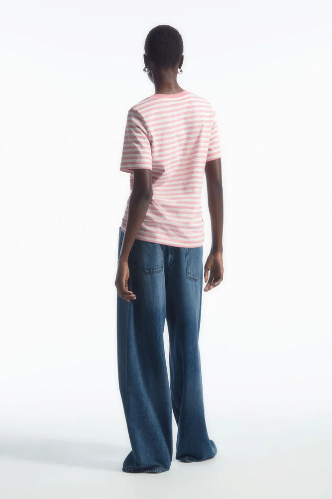 Футболка COS