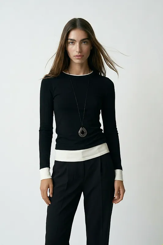 Лонгслив с двойным контрастом