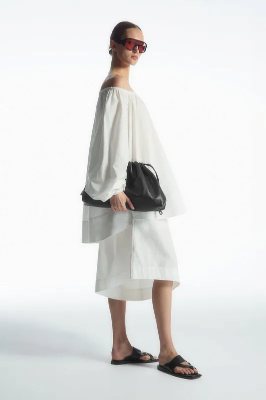 Широкие шорты со сборками COS   Широкие шорты со сборками COS