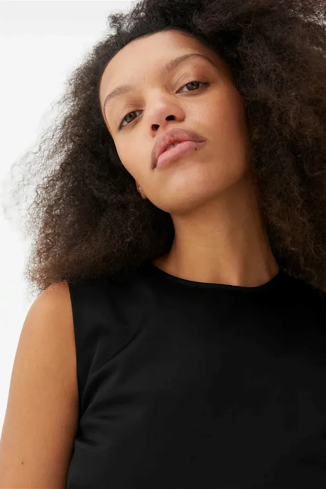 Атласный топ ARKET