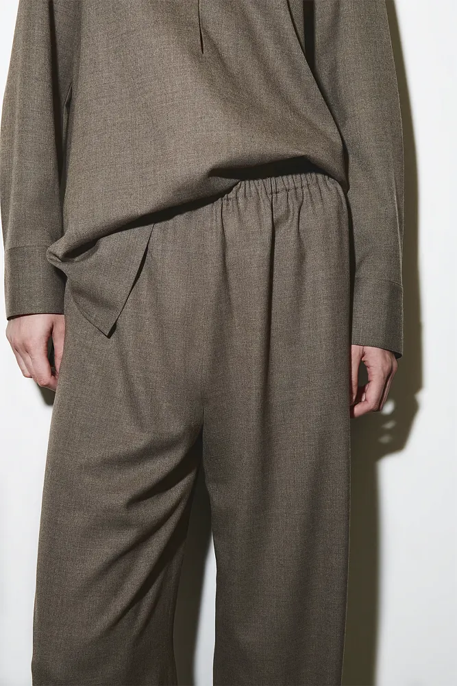 Широкие брюки из смесовой шерсти COS