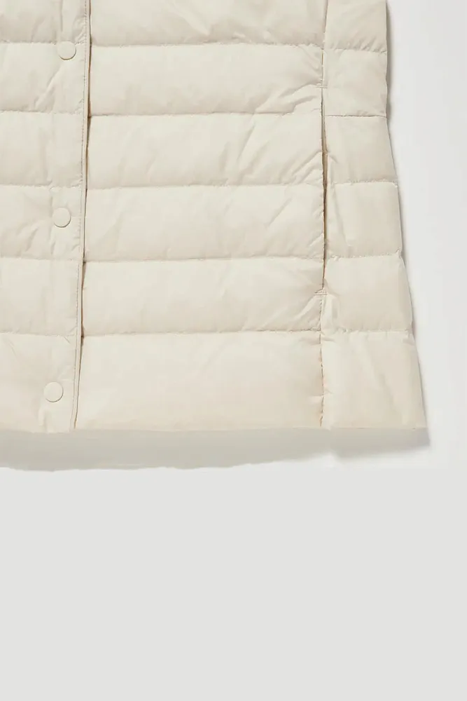 Ультралегкая пуховая куртка UNIQLO