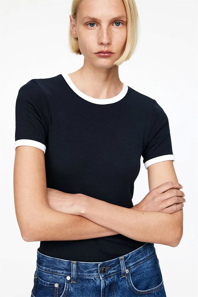 Футболка в рубчик ARKET