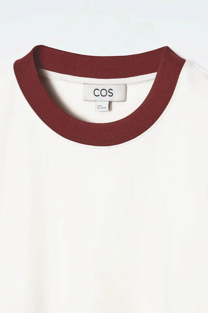 Футболка COS