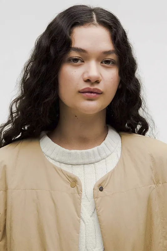 Стеганое пальто с флисовой подкладкой lululemon Стеганое пальто с флисовой подкладкой lululemon