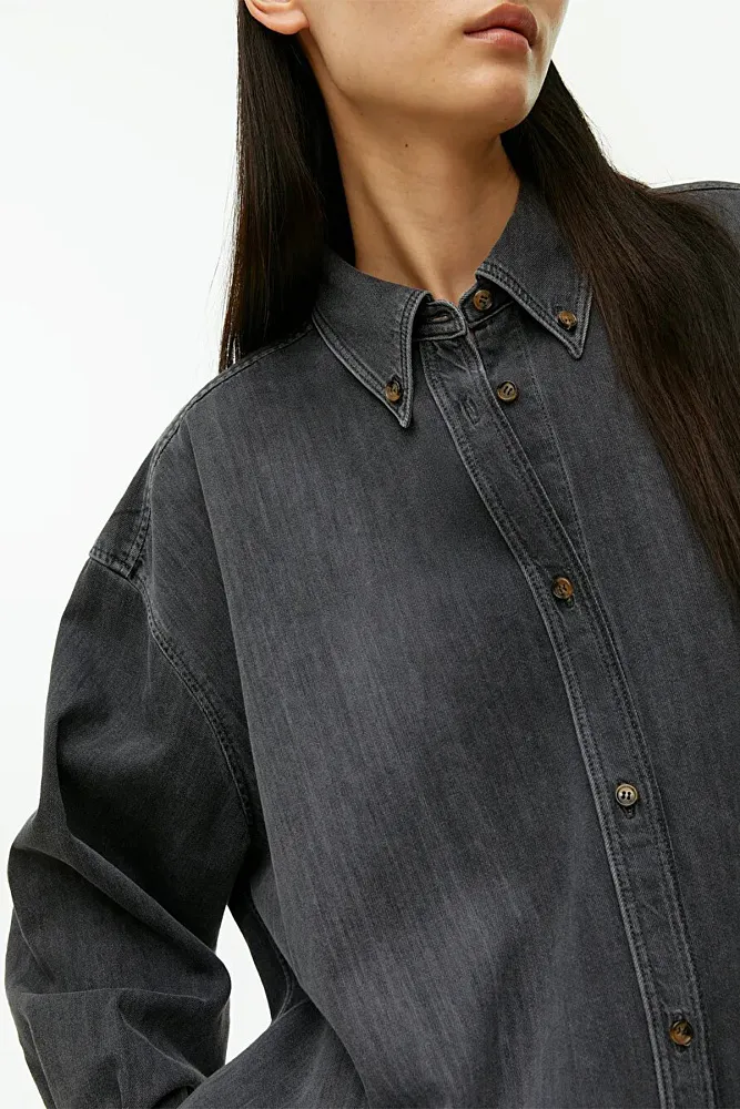 Джинсовая рубашка oversize ARKET