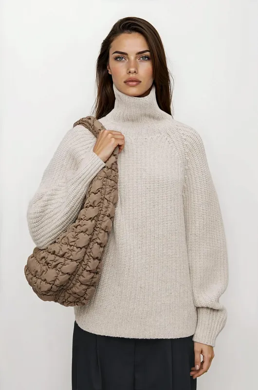 Стеганая мини-сумка COS Стеганая мини-сумка COS