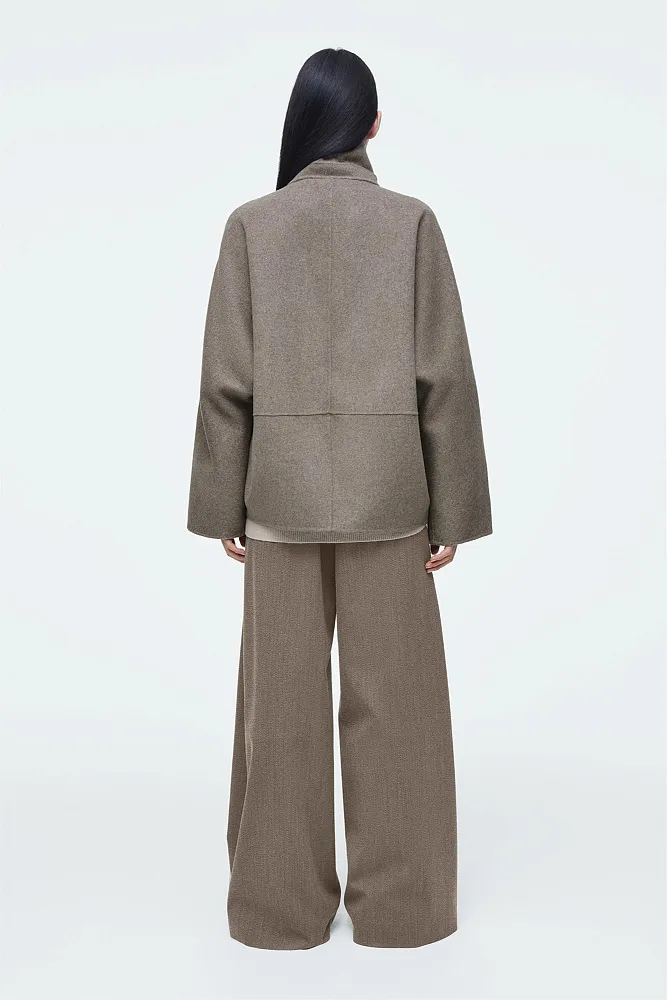 Шерстяное полупальто oversize COS