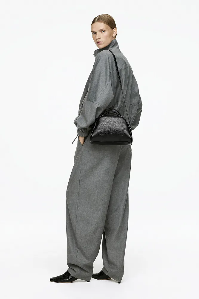 Сумка из лакированной кожи ARKET