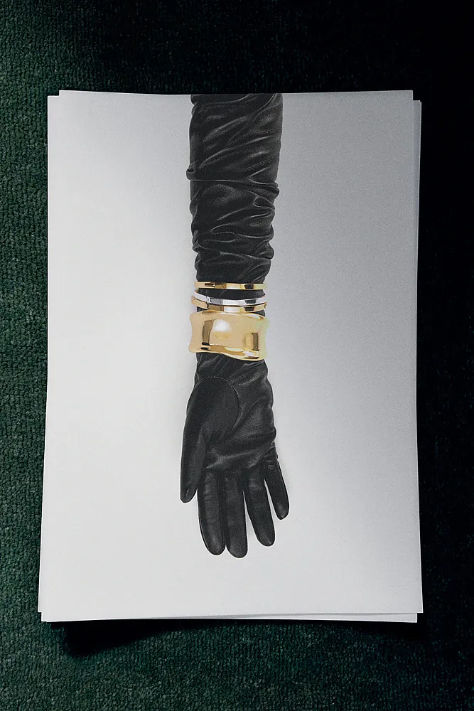 Скульптурный браслет COS