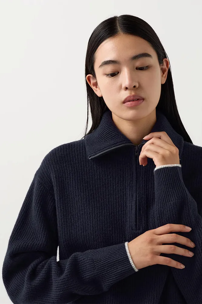 Свитер с полумолнией из овечьей шерсти UNIQLO