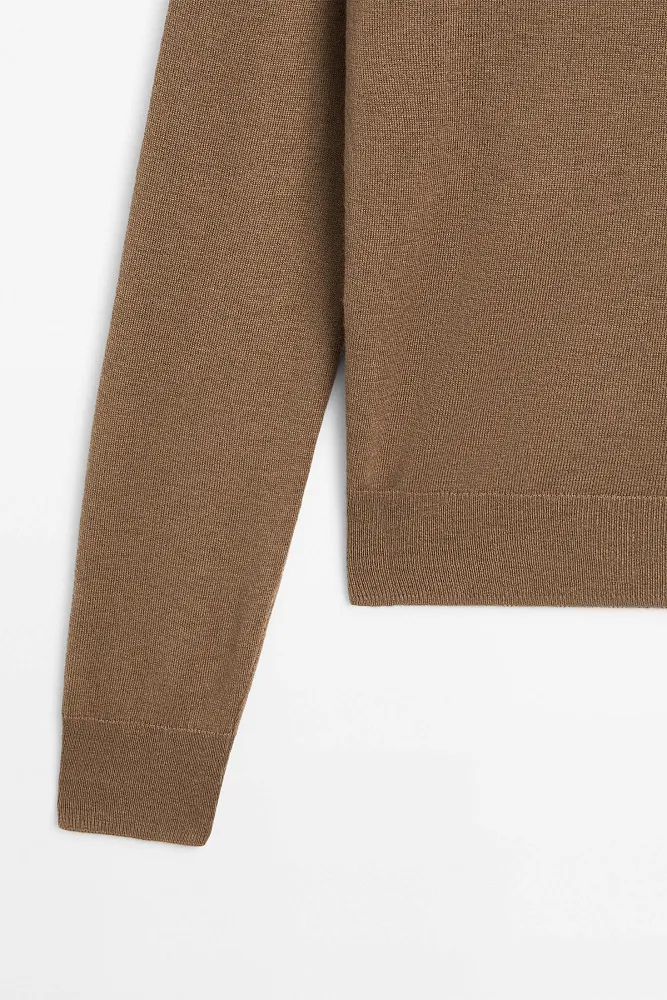 Джемпер из смесовой шерсти MASSIMO DUTTI