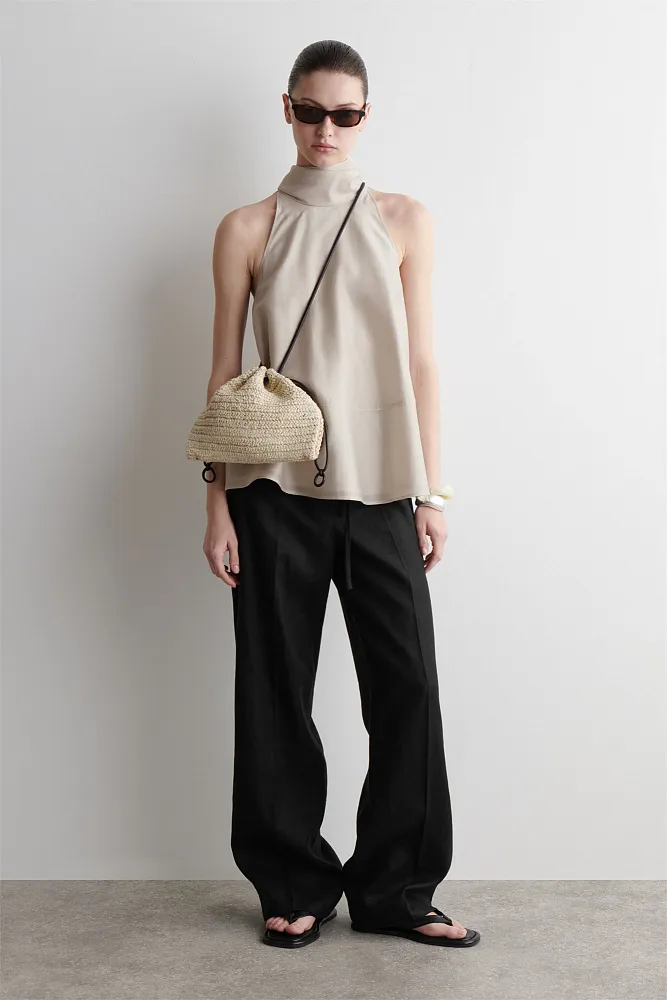 Плетеный мини-клатч Cavatelli COS