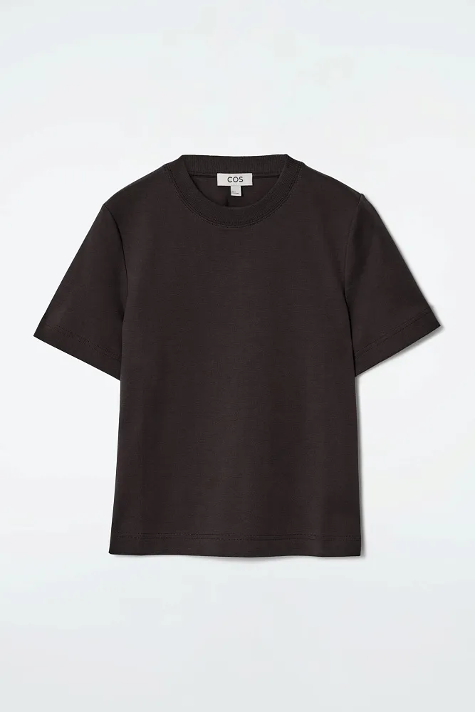 Футболка COS