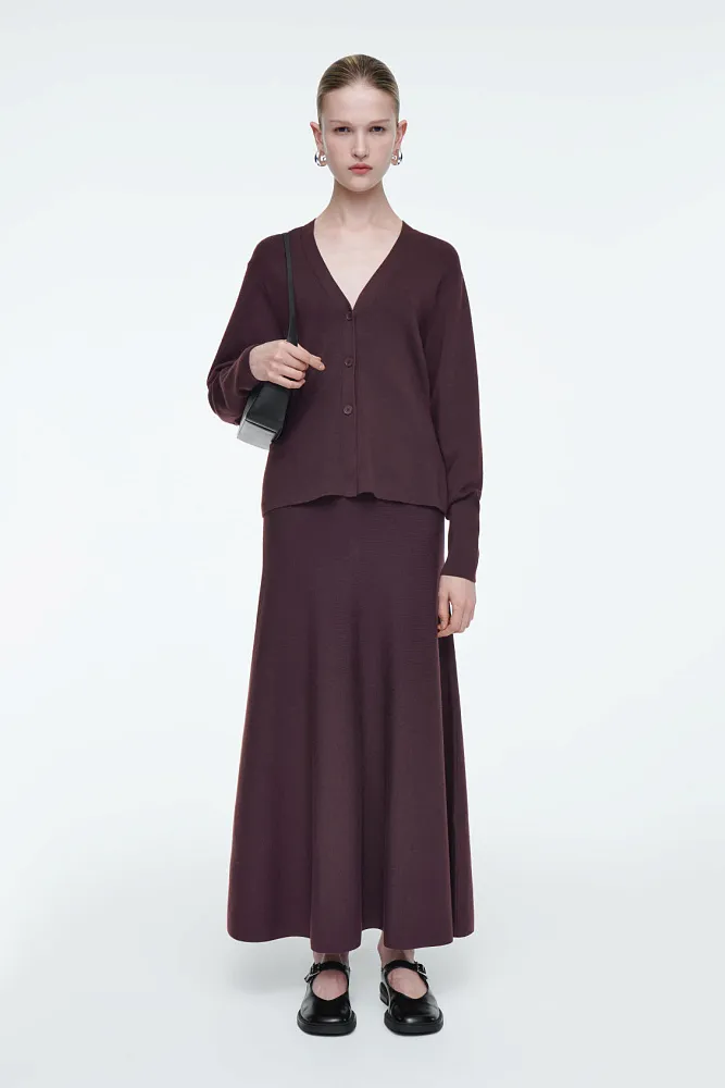 Кардиган из шерсти с v-образным вырезом COS