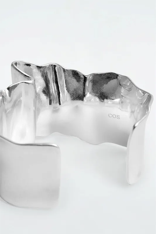 Текстурированный браслет COS Текстурированный браслет COS