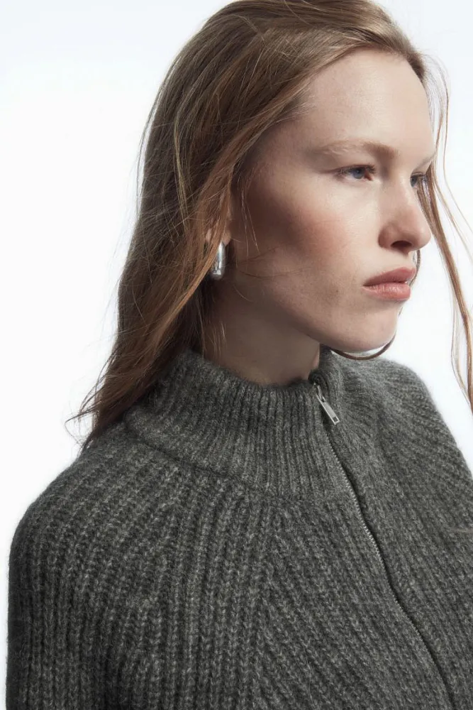 Кардиган на молнии из альпаки COS