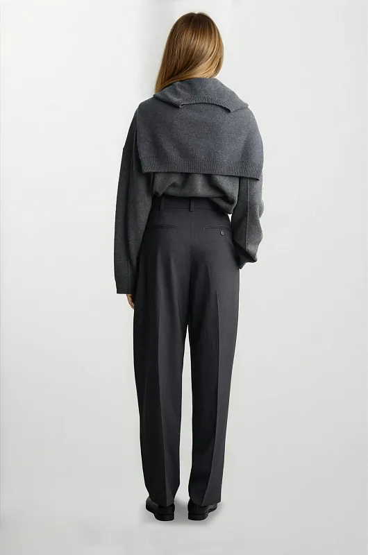 Брюки из смеси шерсти со складками COS Брюки из смеси шерсти со складками COS