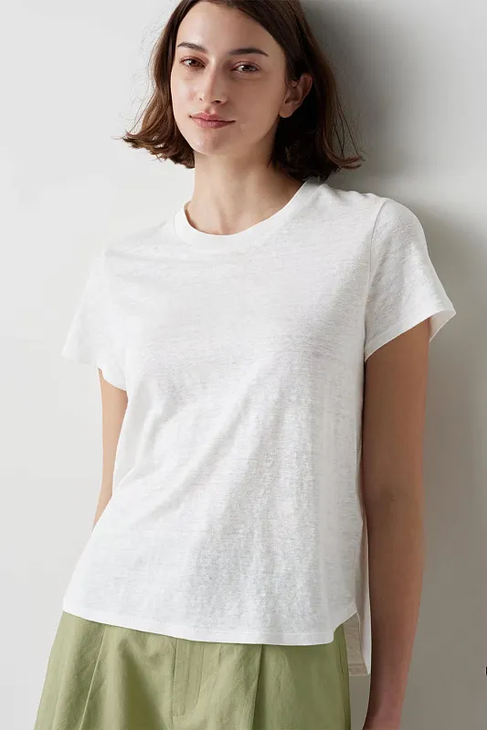 Льняная футболка UNIQLO   Льняная футболка UNIQLO