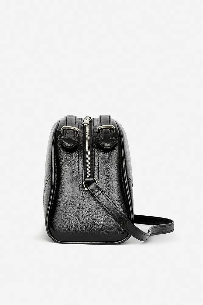 Сумка из лакированной кожи ARKET