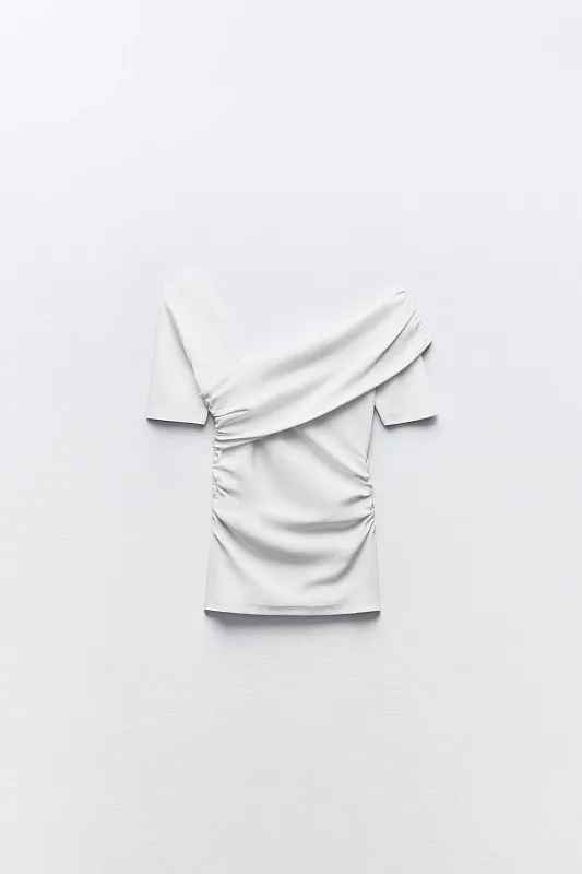 Асимметричный топ с драпировкой ZARA Асимметричный топ с драпировкой ZARA