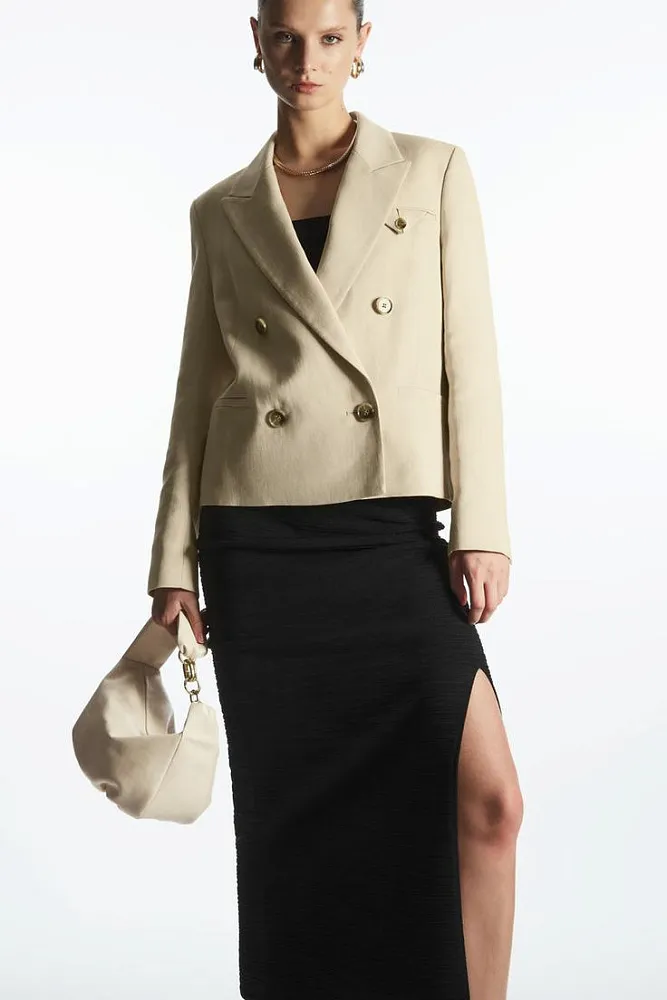 Двубортный укороченный пиджак из льна COS