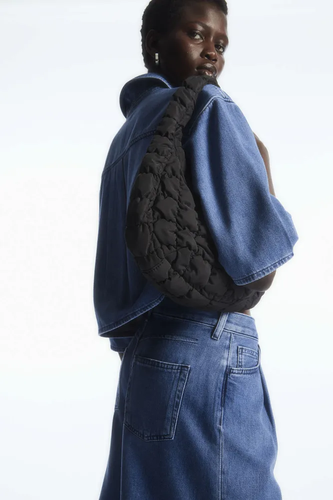 Джинсовые шорты А-силуэта COS