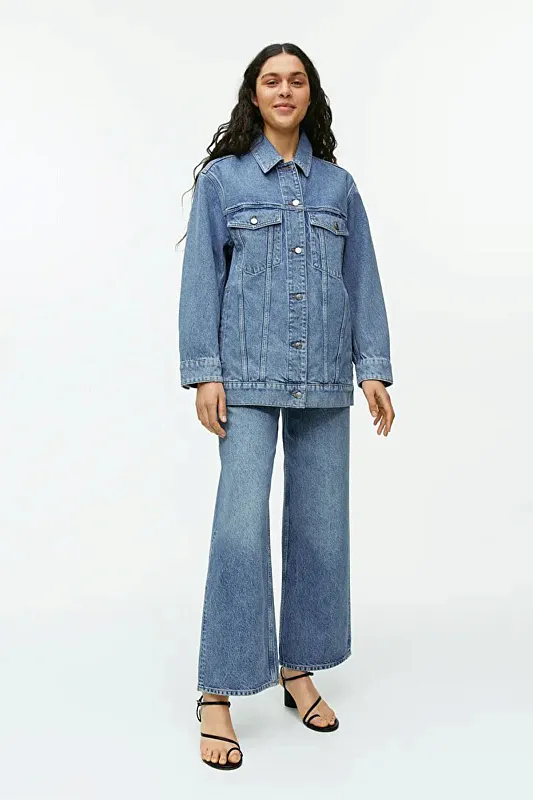 Джинсовая куртка ARKET Джинсовая куртка ARKET