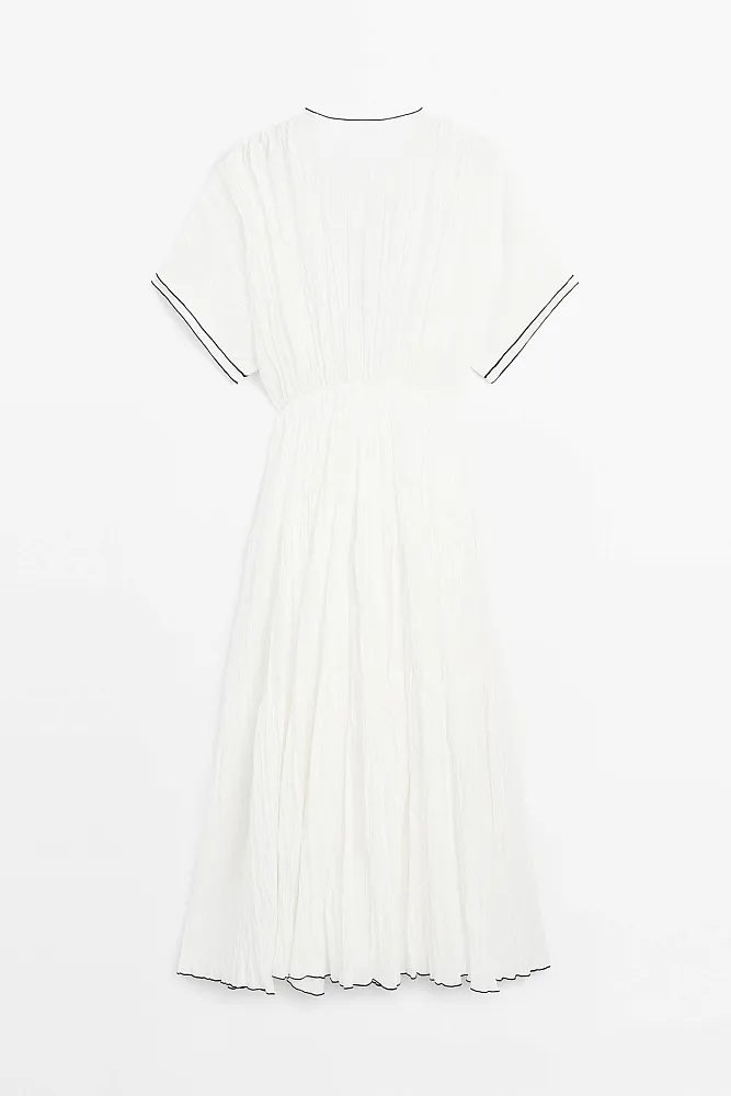 Длинное плиссированное платье MASSIMO DUTTI